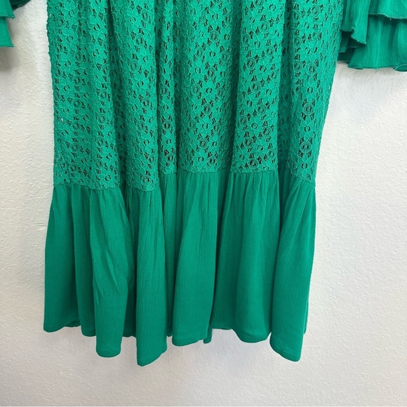 BIBI Green Island Beauty Romper Green 1X - Picture 11 of 16